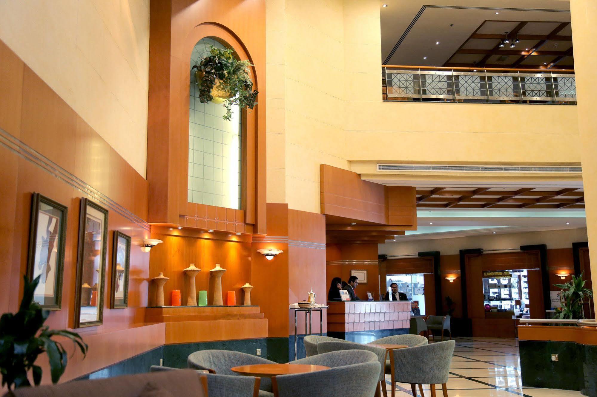 Swiss-Belhotel Sharjah Eksteriør bilde